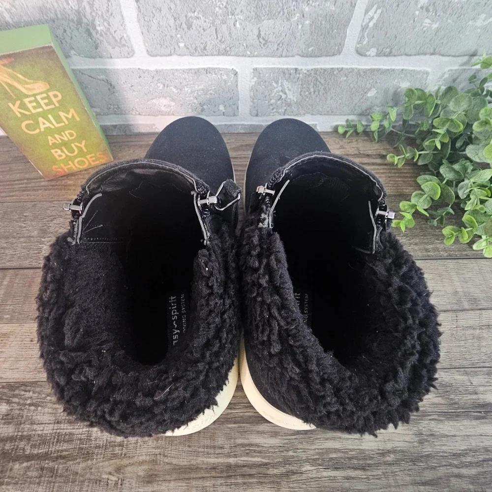 Easy Spirit SEELIN3‎ Faux Fur Lined Zip Ankle Boots Black Comfort Shoes 9.5M NIB